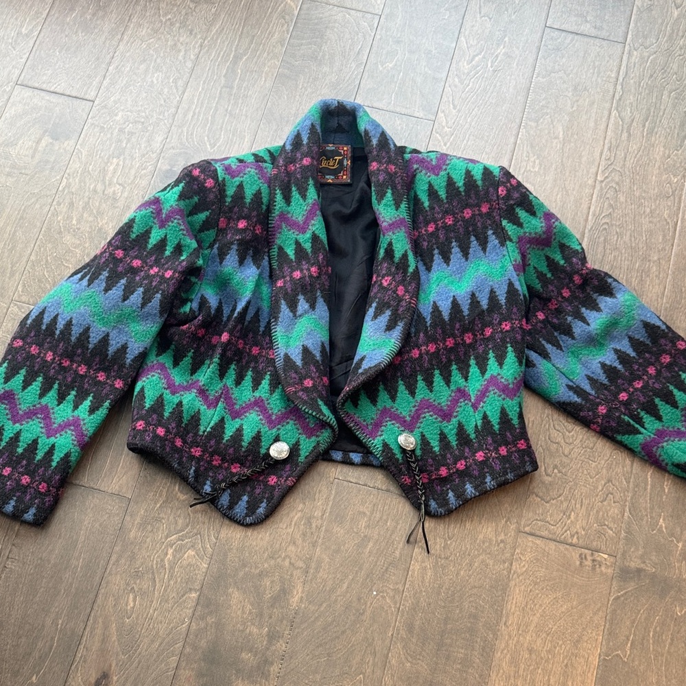 Circle T Multicolor Geometric Jacket